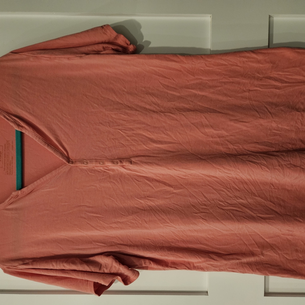 Woman's LITTLE SLEEPIES, Coral Size XL Sleep Shirt
